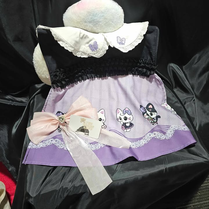 ✨ Gorgeous Little Dress Style Adult Sized Bib ✨