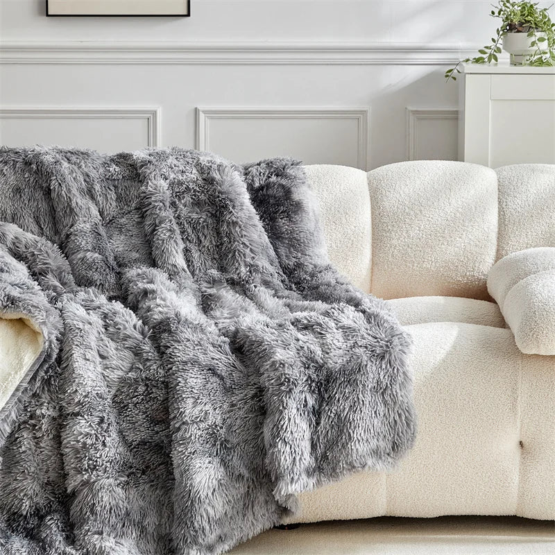 Fluffy Fuzzy Faux Fur Throw Blanket for Couch Sofa Bedroom Blanket Lightweight Thermal Blanket Warm Blankets for Winter