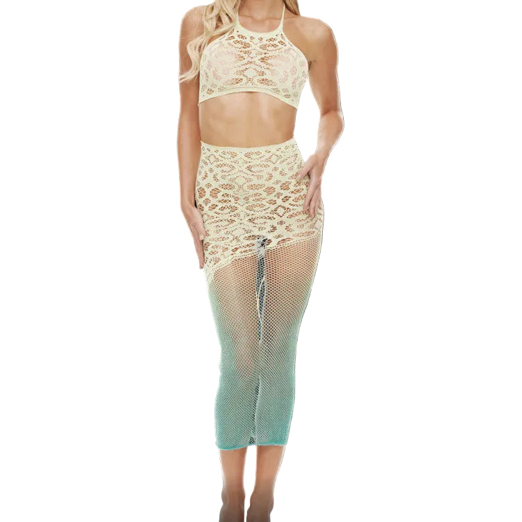 Woman wearing a lace outfit with a black and white patterned background
