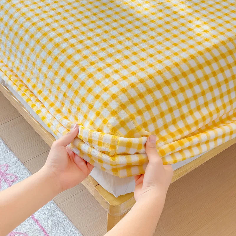 Premium Super Soft Flannel Fitted Sheet 1Pc-Deep Pocket 25cm