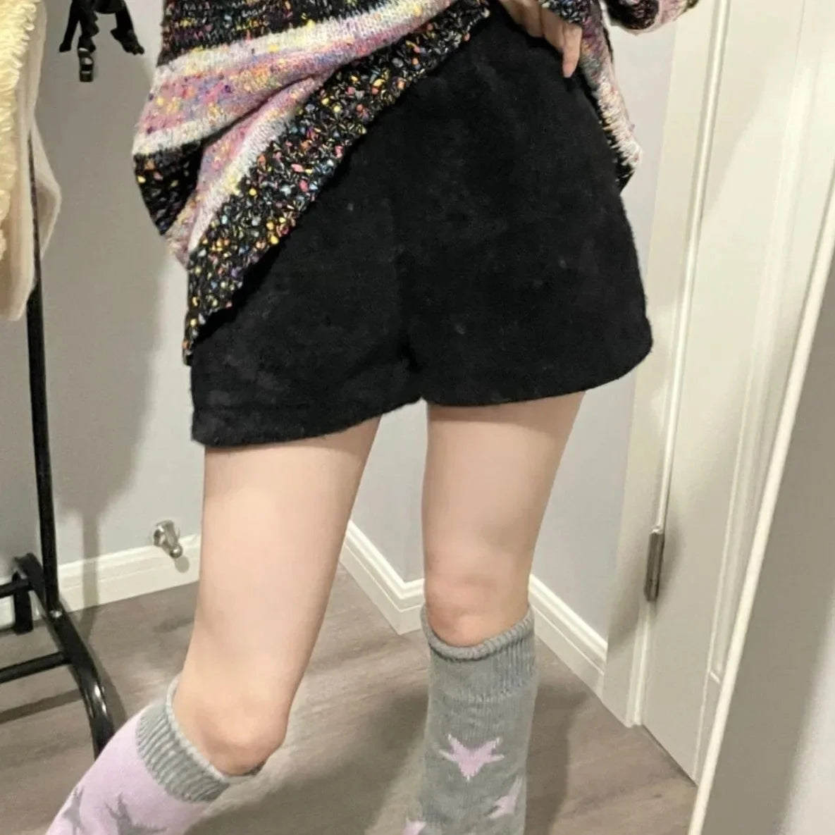 Women's Cute Soft Short Pants White Otter Fur Elastic Loose Slimming Autumn Winter Plush A- Line Wide Leg Shorts Casual Wear
