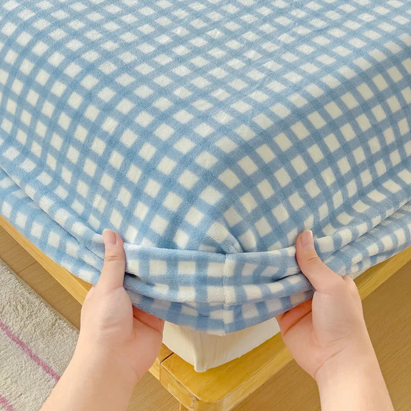 Premium Super Soft Flannel Fitted Sheet 1Pc-Deep Pocket 25cm