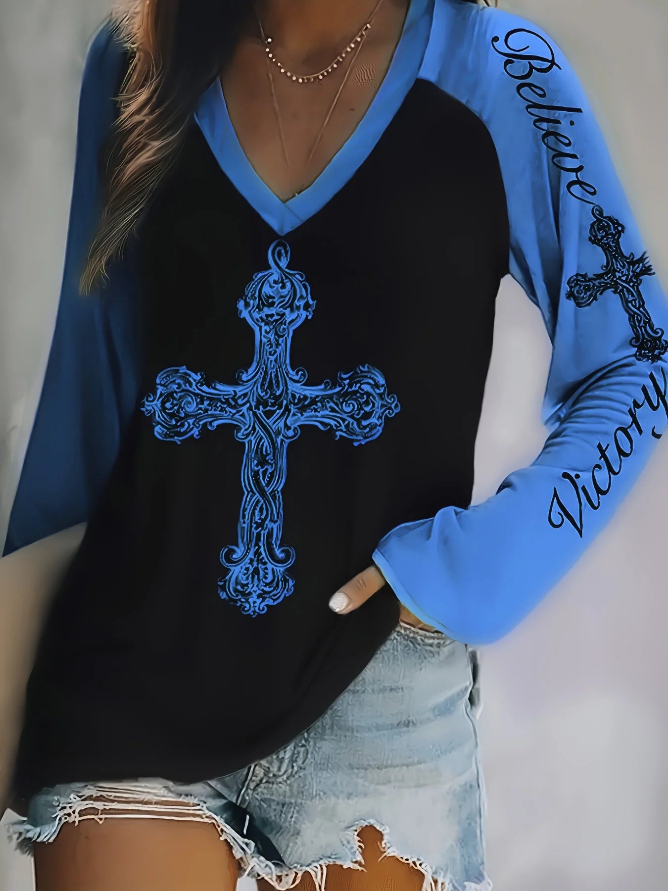 Plus Size Women's V-Neck Long Sleeve Cross Print T-Shirt Casual Loose Fit